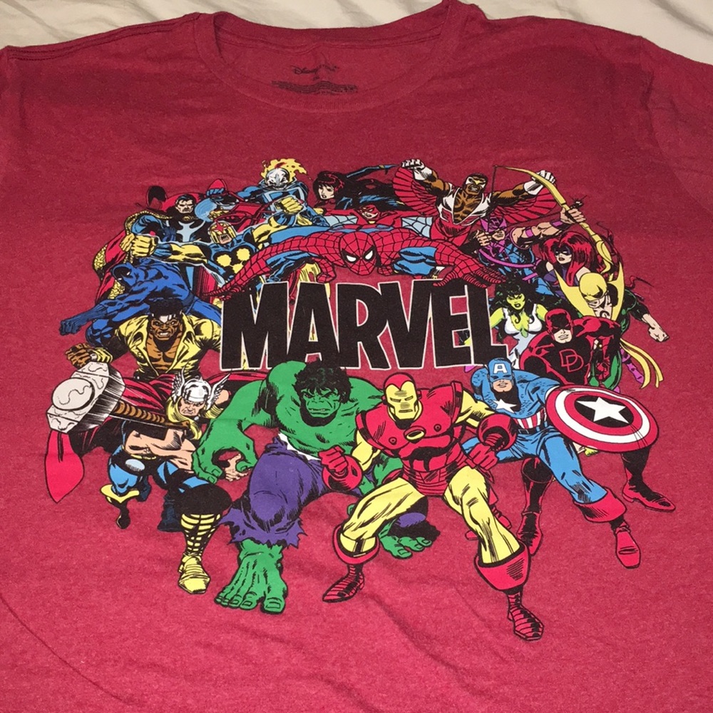 Men’s marvel t-shirt - Picture 2 of 3